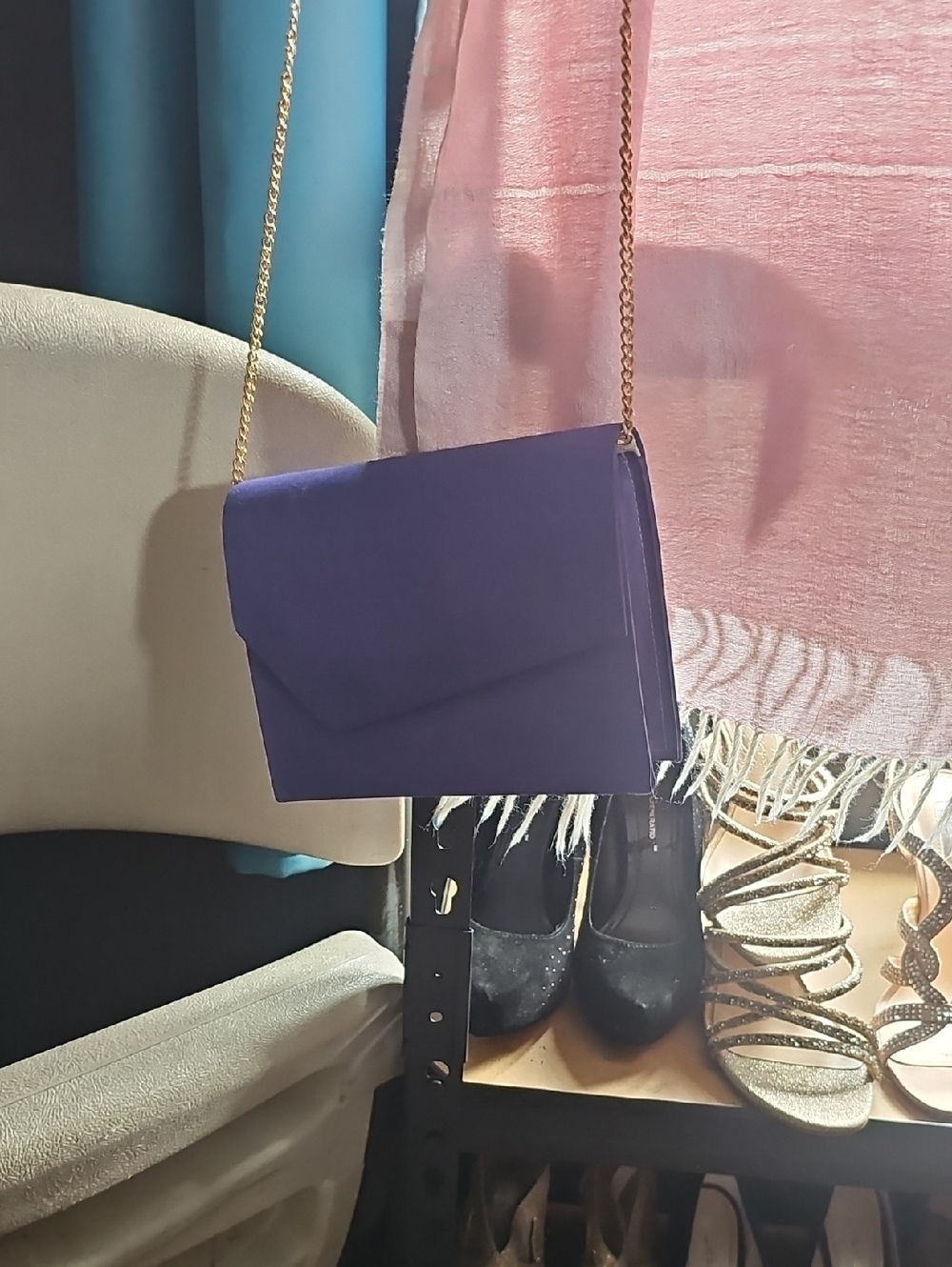 Elegant Purple Envelope Clutch with Gold Chain Strap